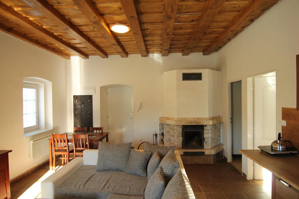 Apartment Ostružná Habitación foto